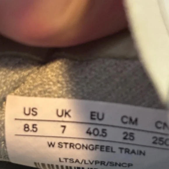 Lululemon Strongfeel Training Sneakers 8.5 - Picture 11 of 11